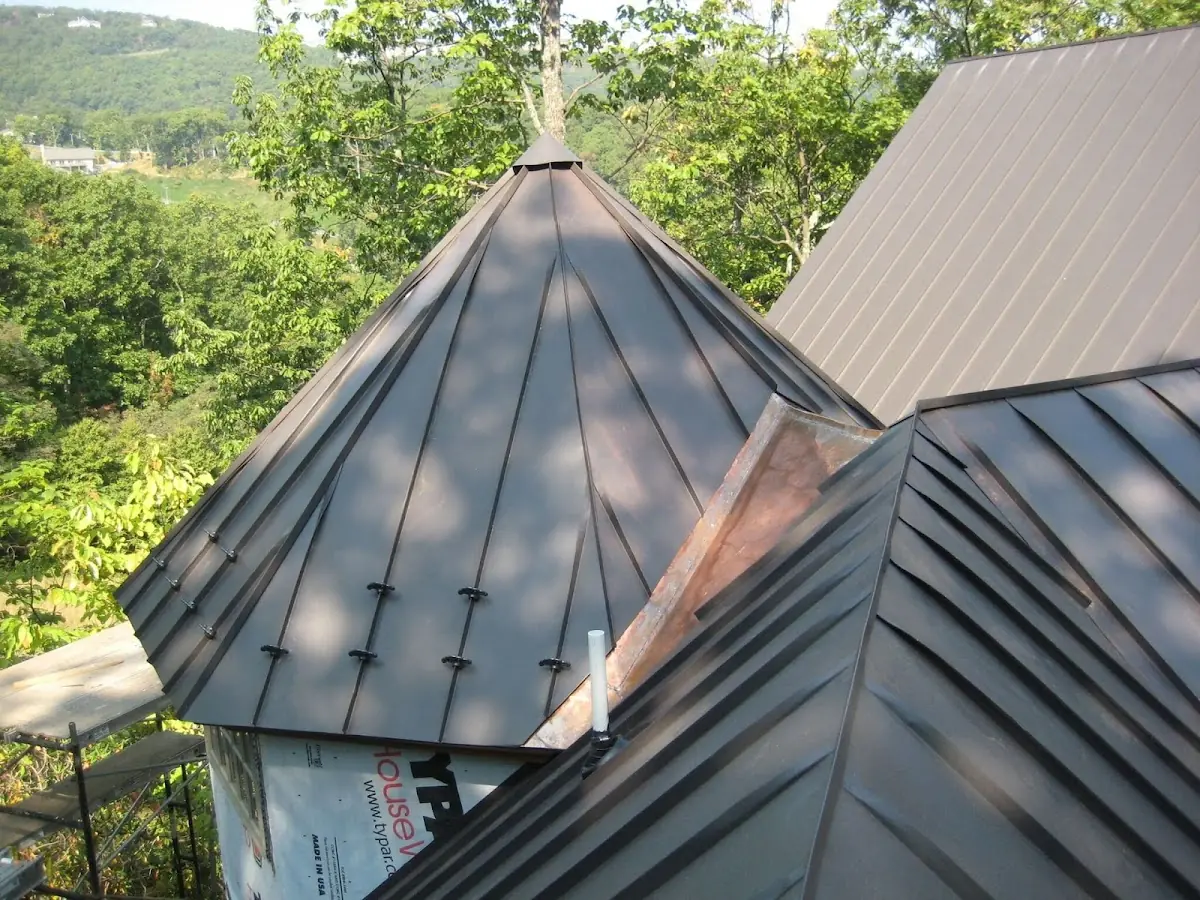 Professional Gutter Cleaning by Craftsman Roofing in Wolf Hill